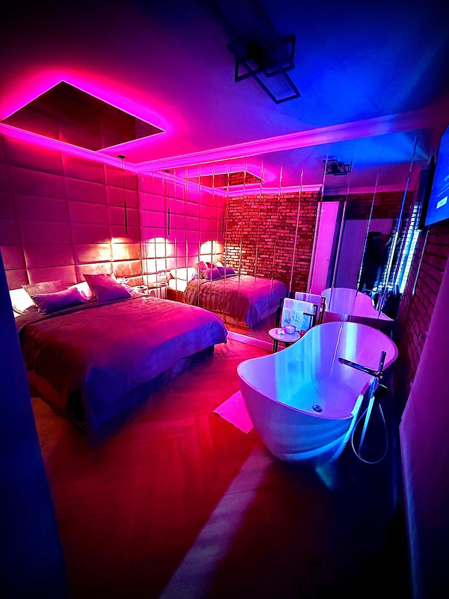 Fancy Apartment Nikiszowiec Катовице Экстерьер фото